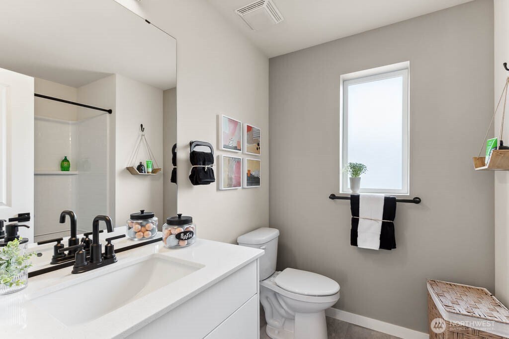 14707 87th Avenue SE Unit: LL1