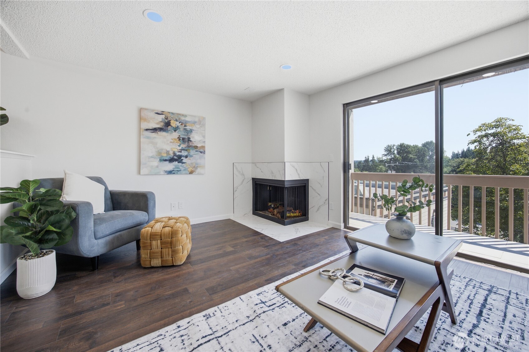 2334 NE 102nd Street Unit: 202