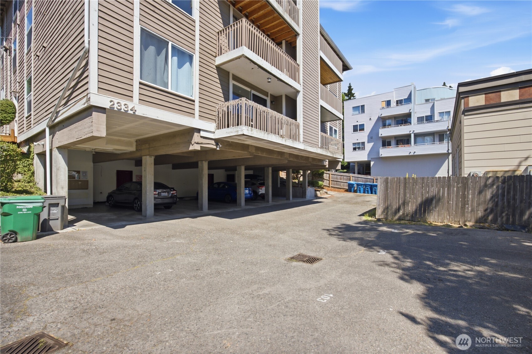 2334 NE 102nd Street Unit: 202
