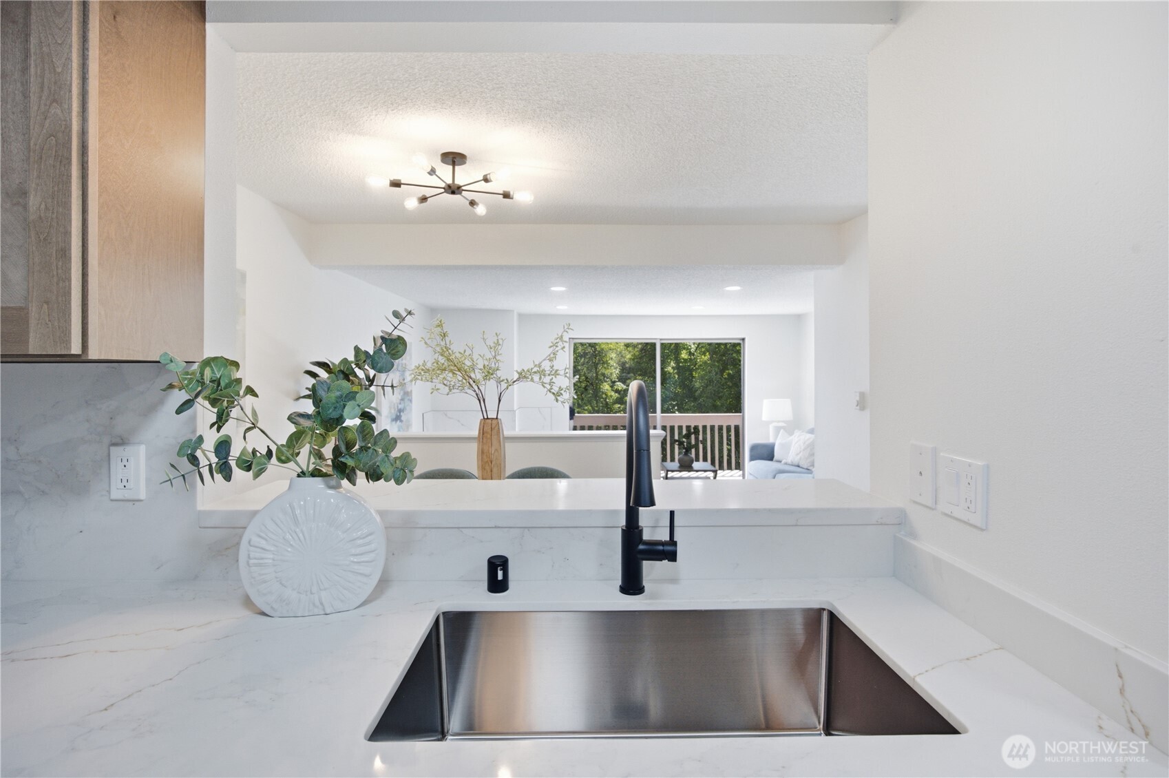 2334 NE 102nd Street Unit: 202