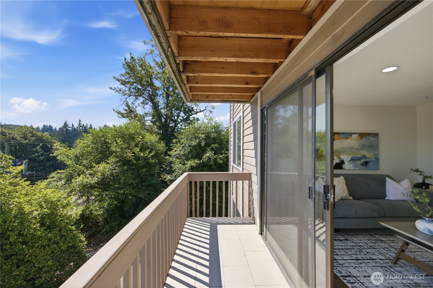 2334 NE 102nd Street Unit: 202