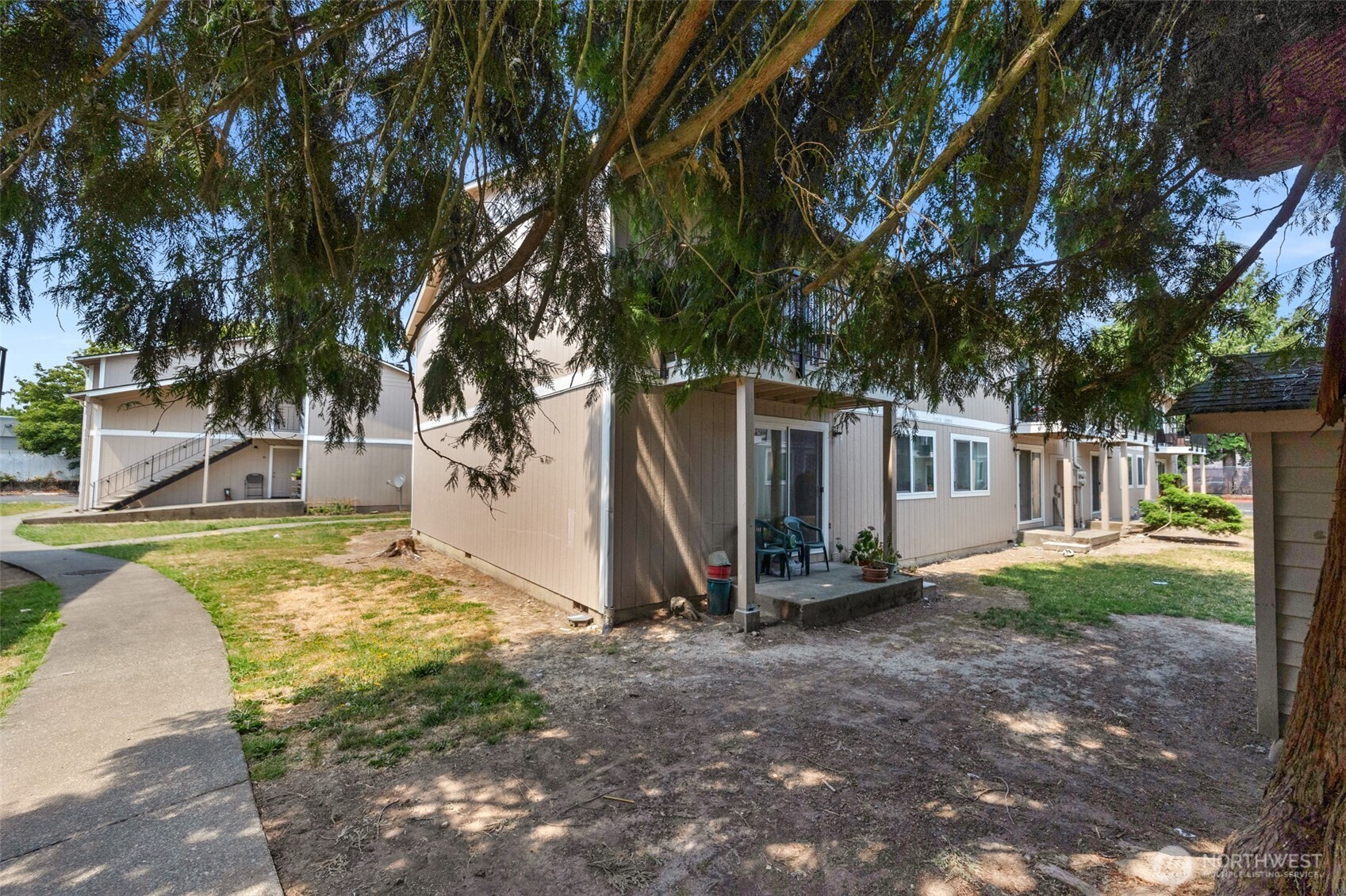 1609 Maple Lane Unit: C1-C8