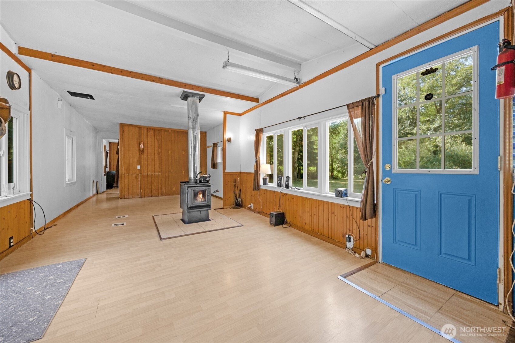 6405 Happy Hollow Road