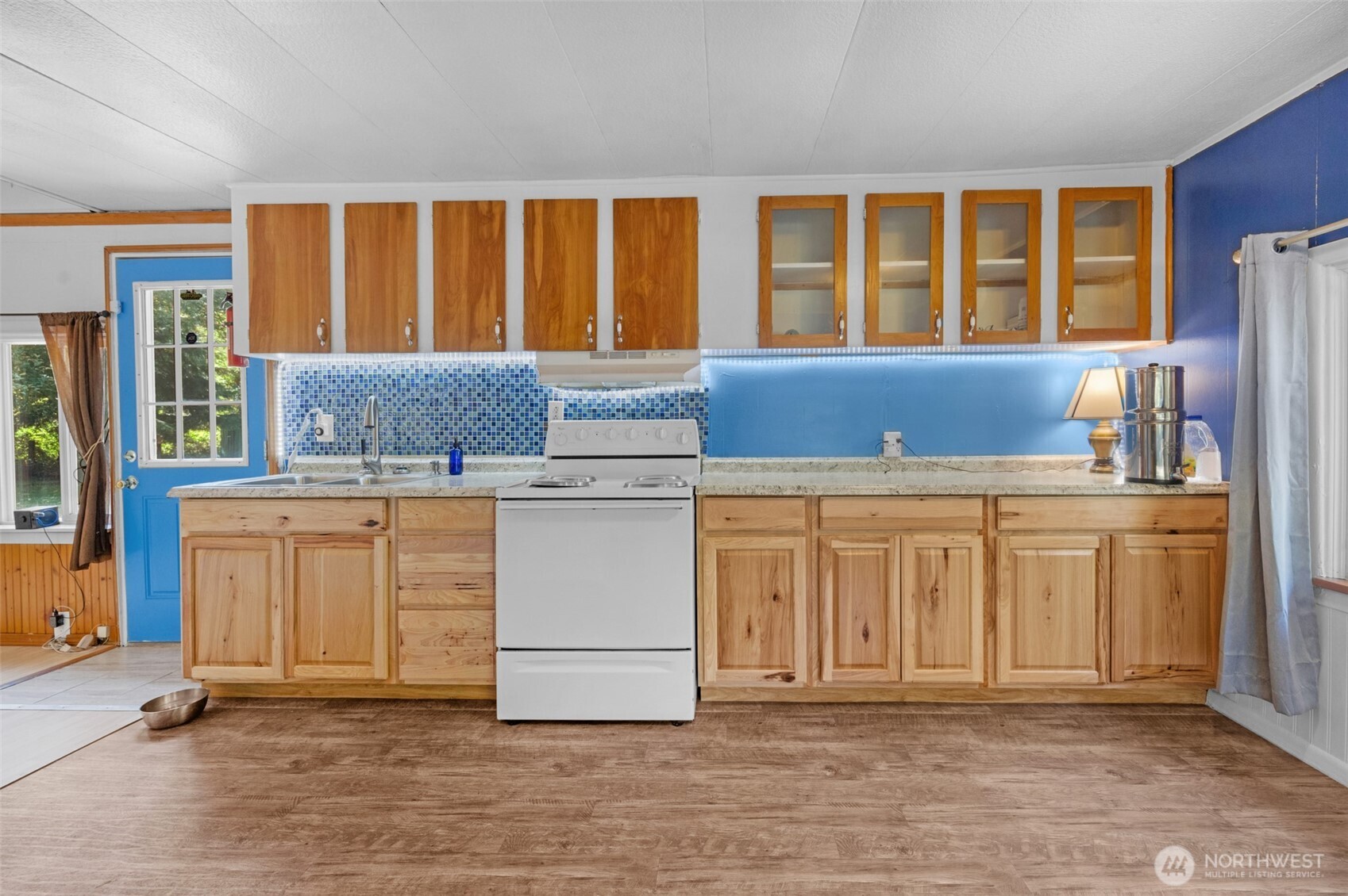 6405 Happy Hollow Road
