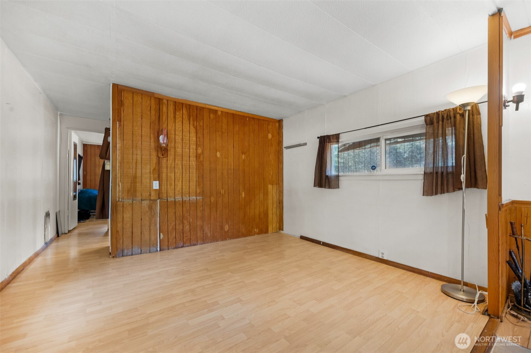 6405 Happy Hollow Road