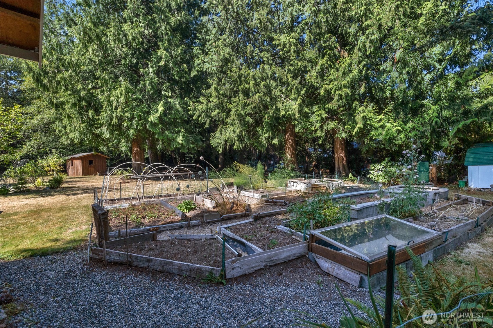 6405 Happy Hollow Road