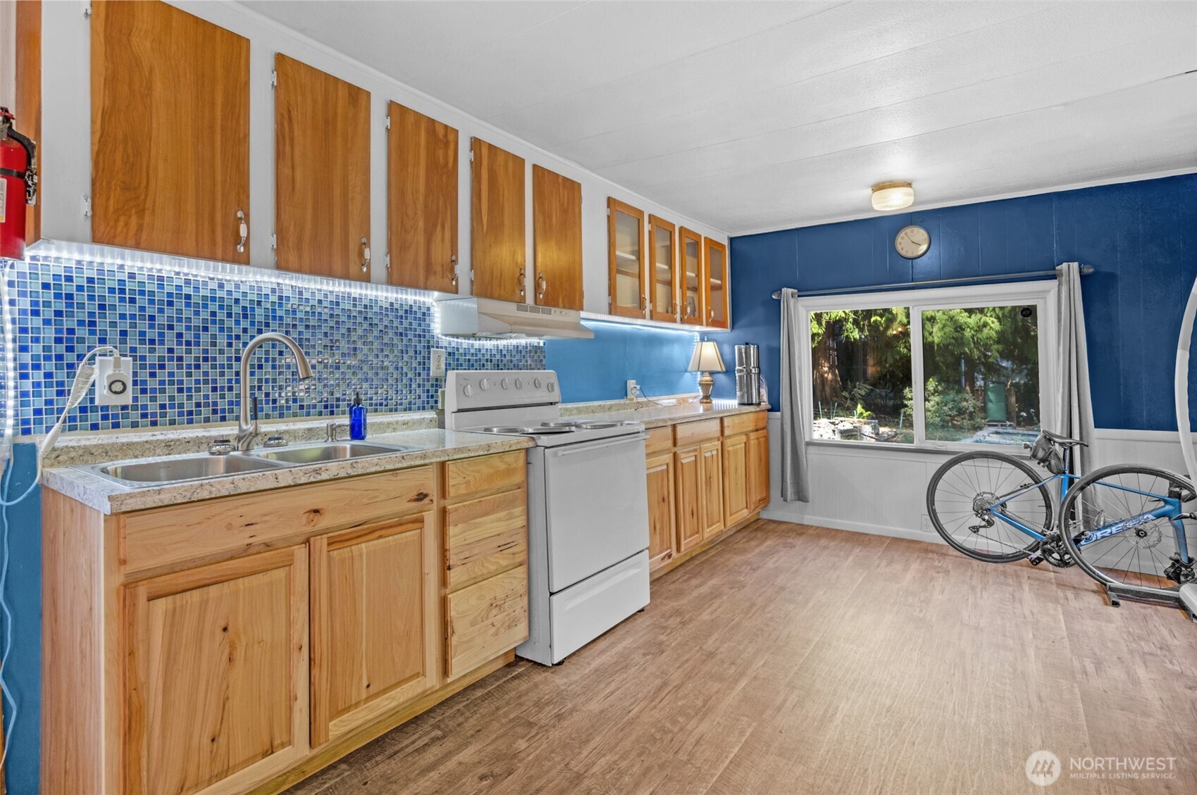 6405 Happy Hollow Road