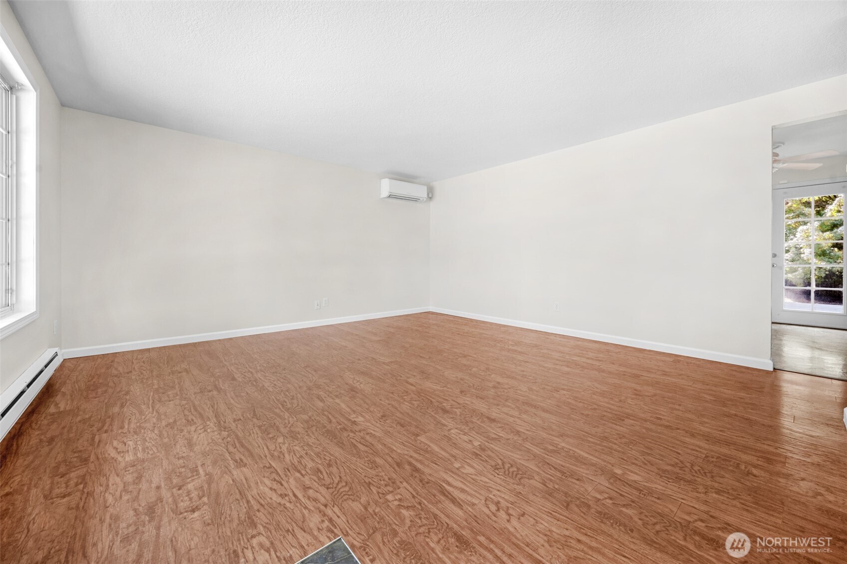 902 Peters Place