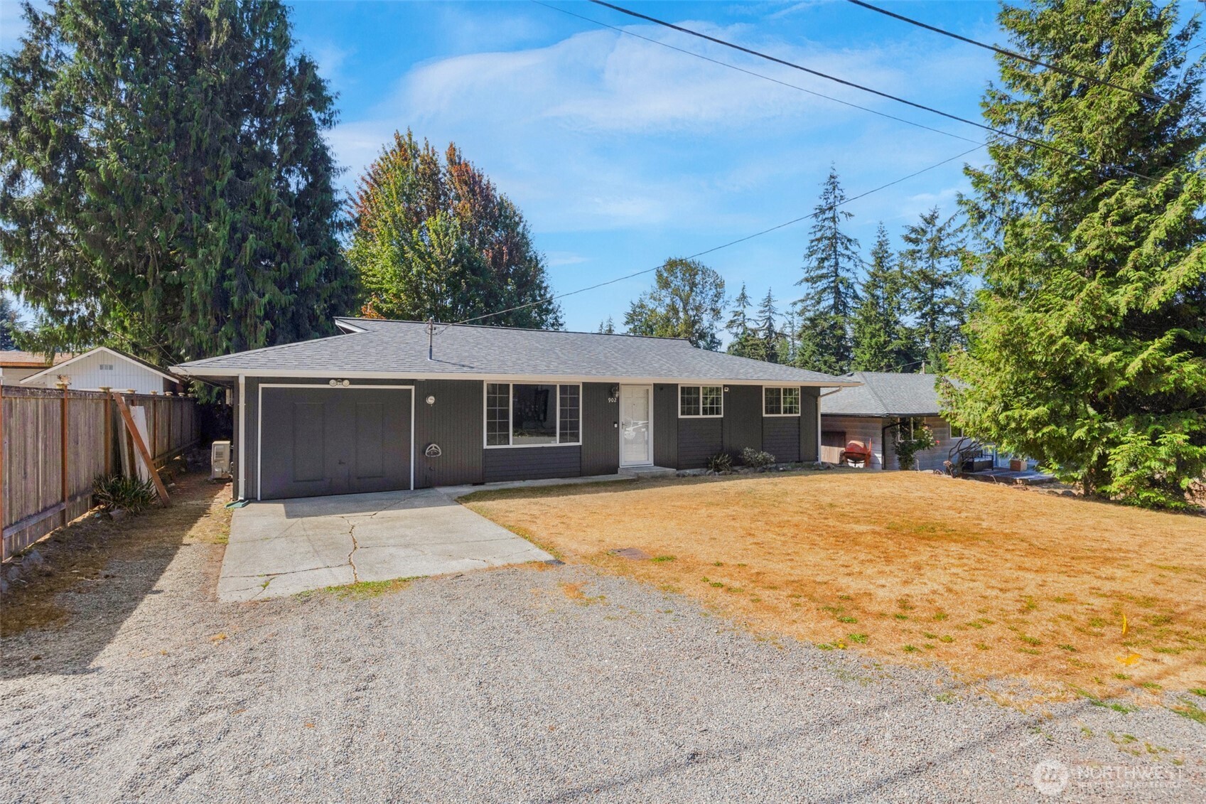 902 Peters Place
