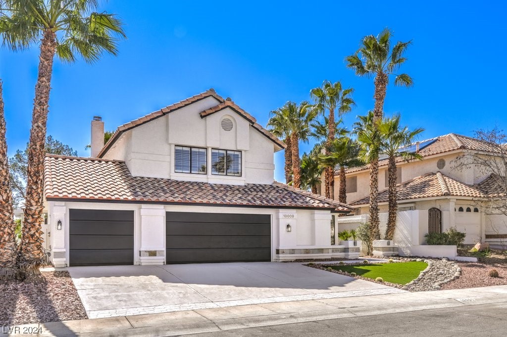 10009 Mahogany Grove Lane