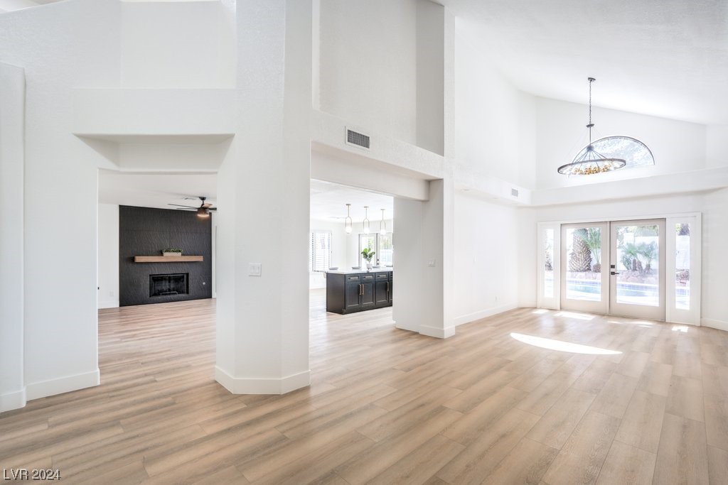 10009 Mahogany Grove Lane