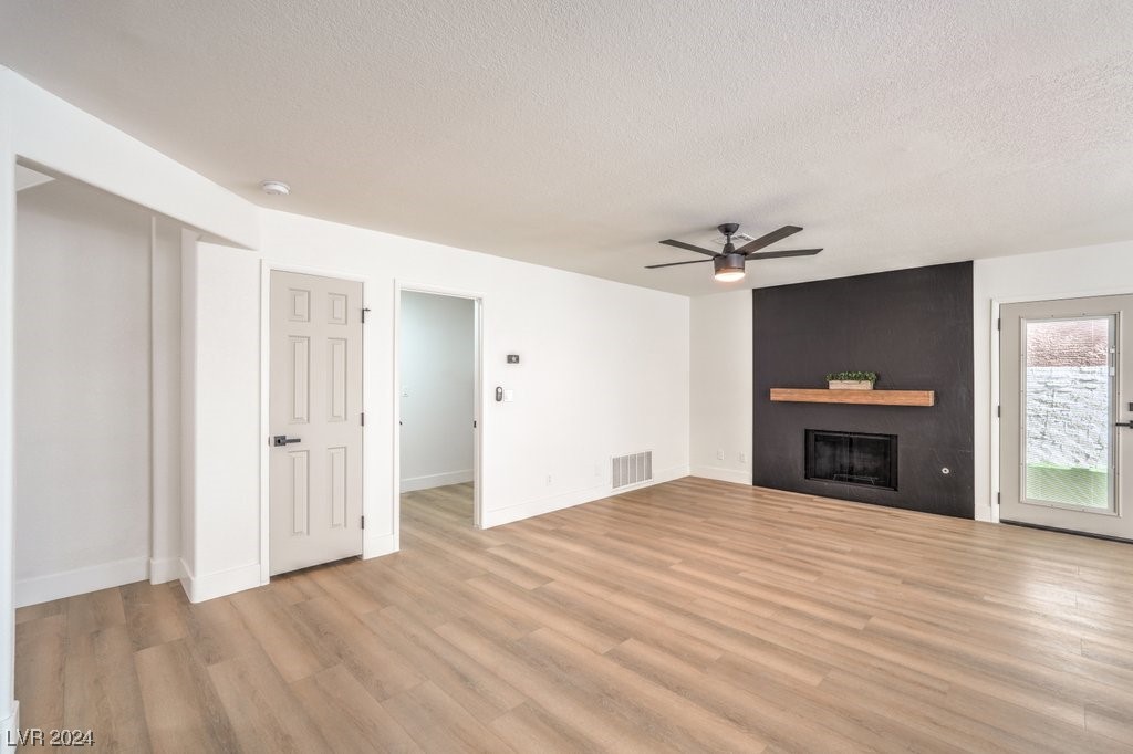 10009 Mahogany Grove Lane