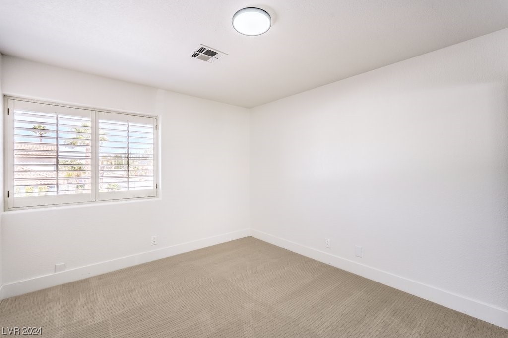 10009 Mahogany Grove Lane