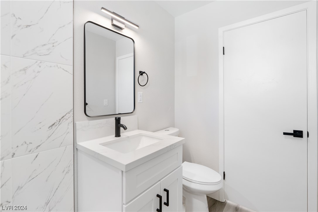 5405 Mountain View Drive