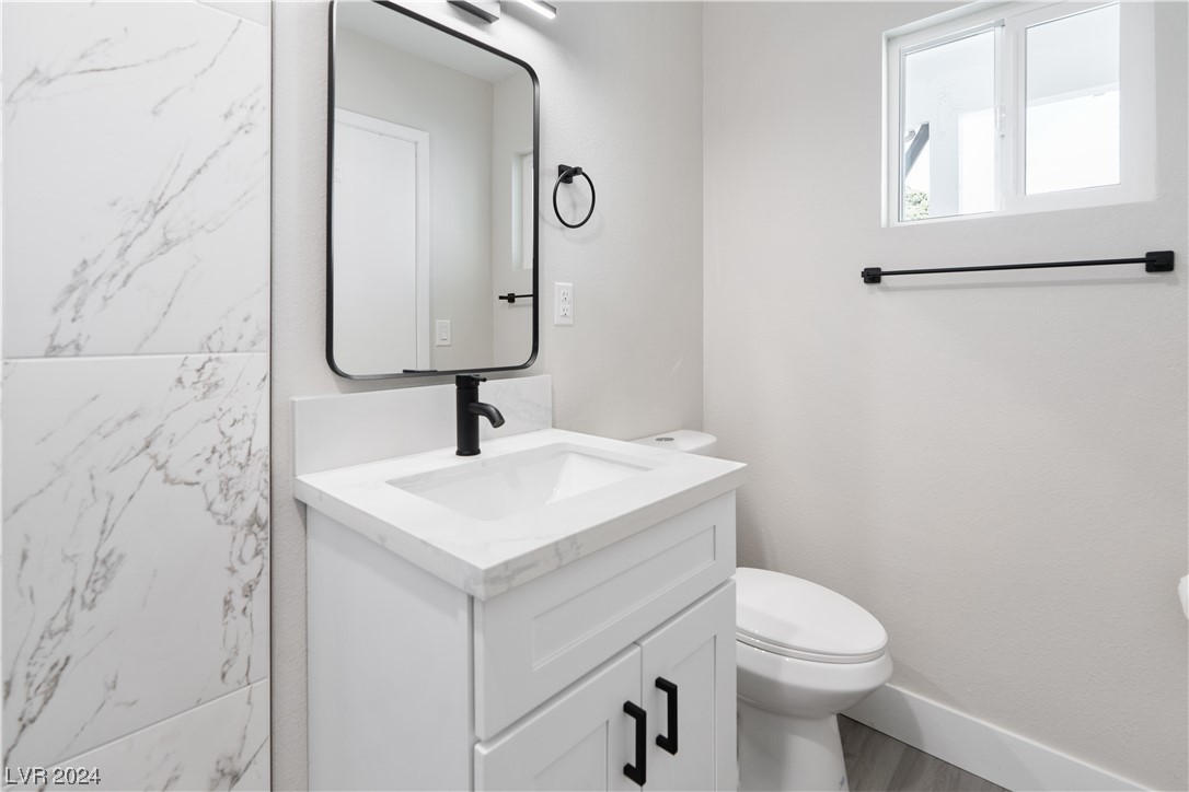 5405 Mountain View Drive