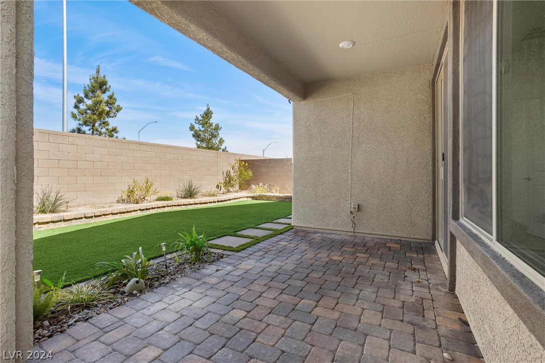 2396 Cold Canyon Avenue