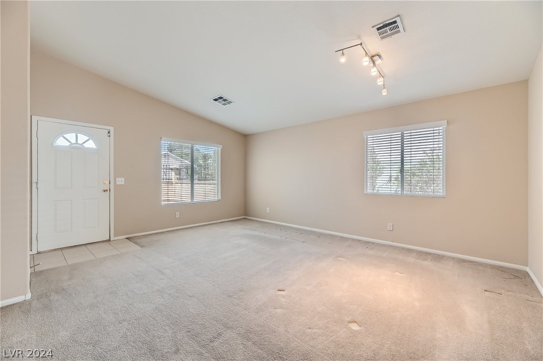 4622 Spruce Oak Drive