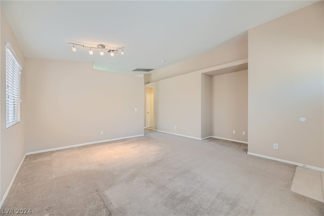 4622 Spruce Oak Drive