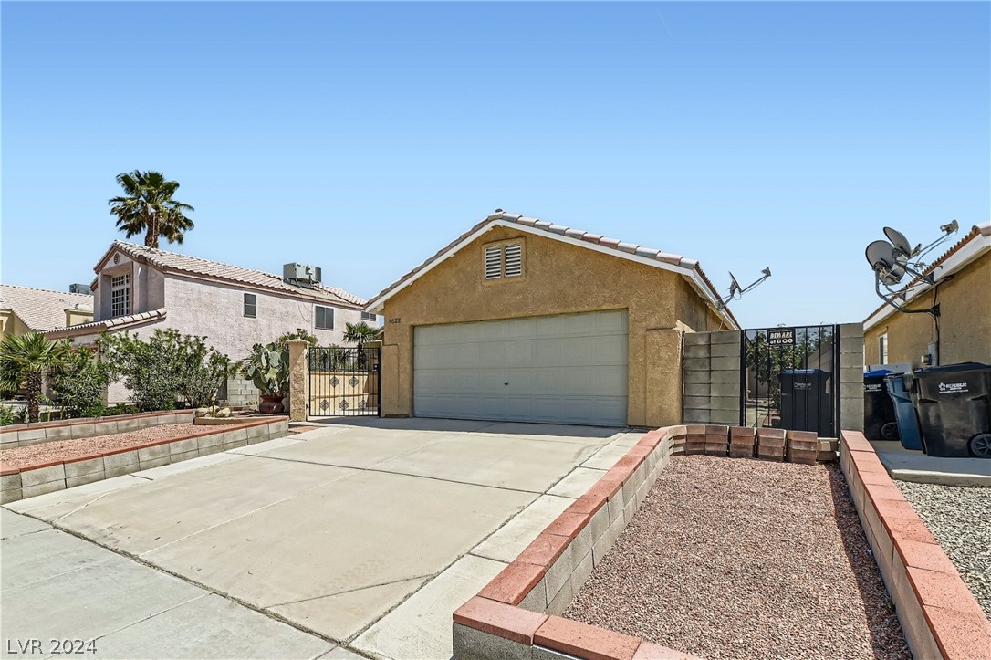 4622 Spruce Oak Drive