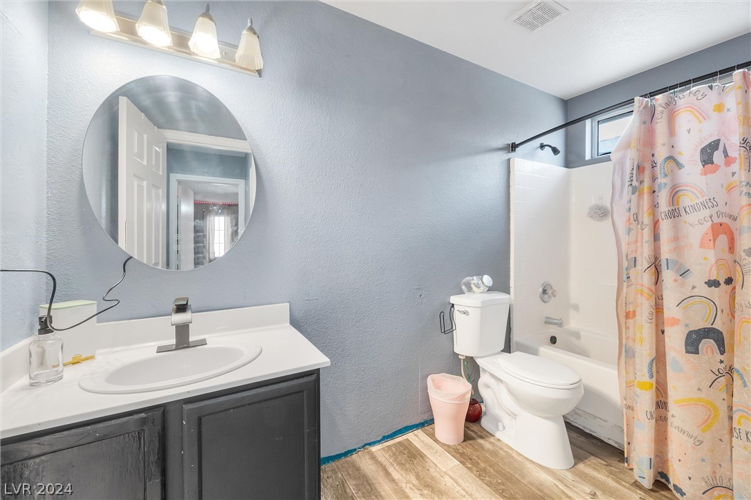 6021 Shallow Springs Street