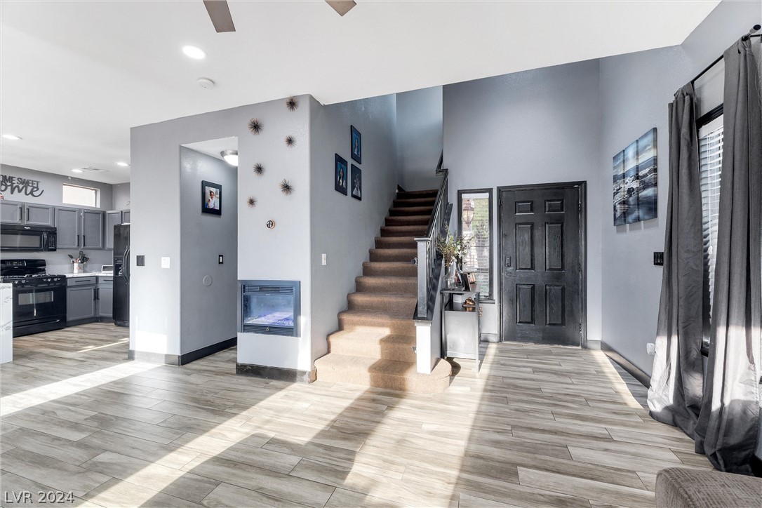 6021 Shallow Springs Street