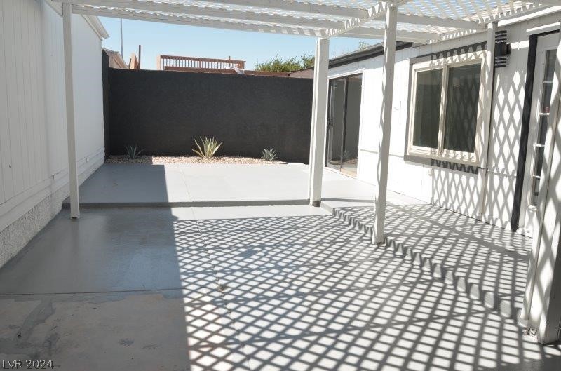 5653 Wheatfield Drive
