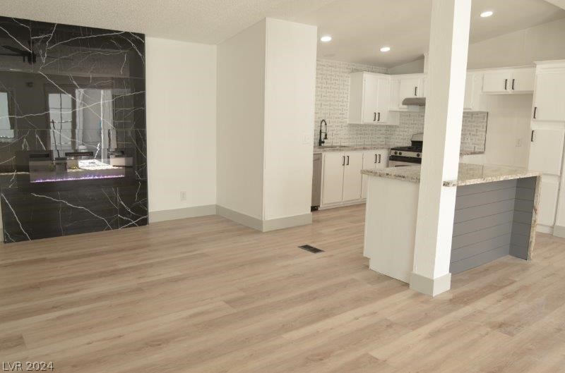 5653 Wheatfield Drive