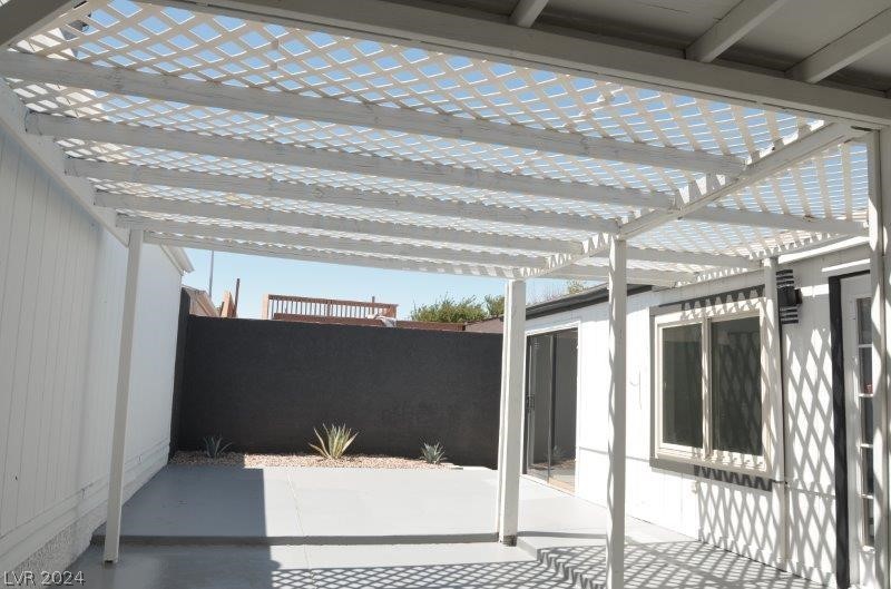 5653 Wheatfield Drive