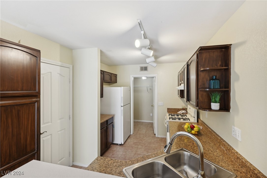 222 Bailey Island Drive