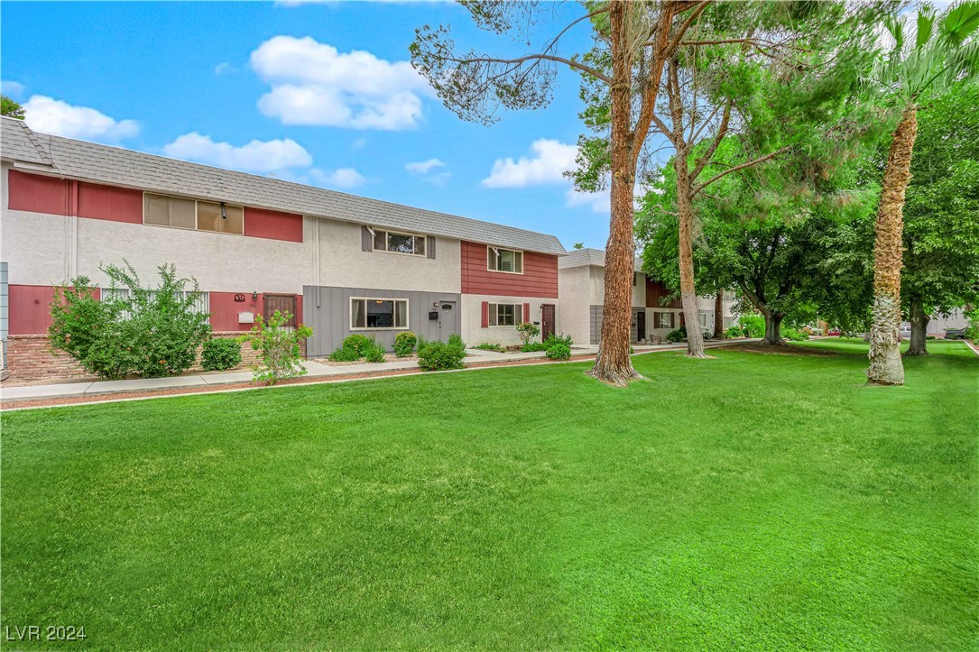 658 Greenbriar Townhouse Way 0