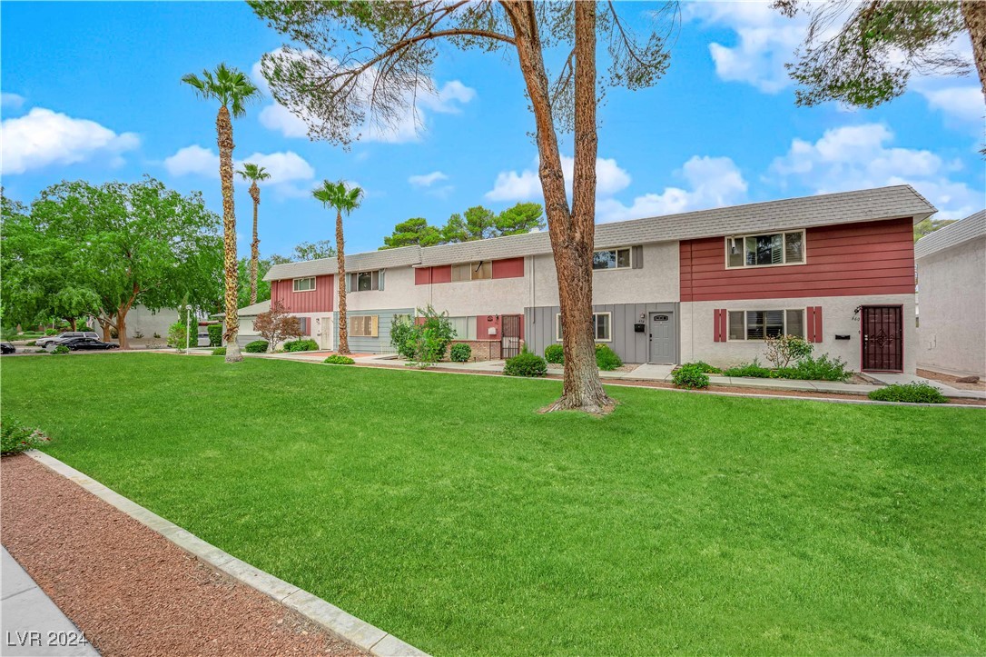 658 Greenbriar Townhouse Way 0