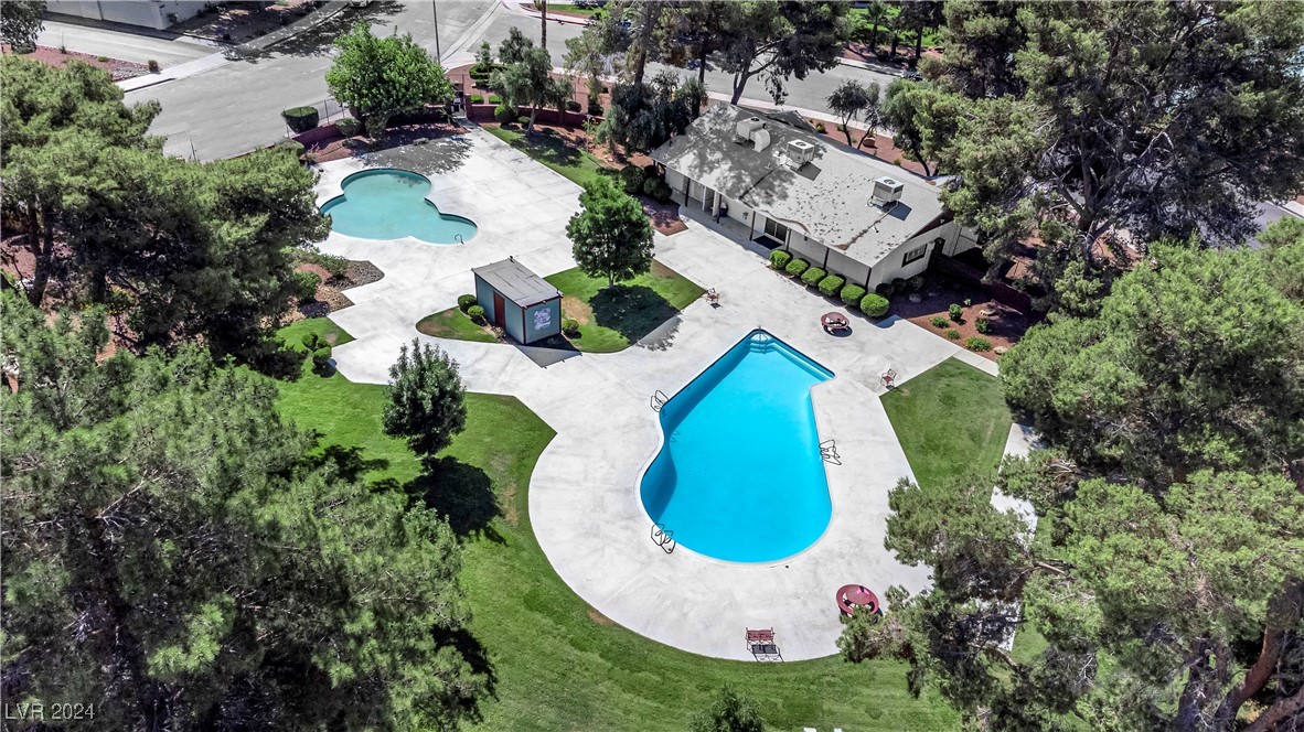 658 Greenbriar Townhouse Way 0