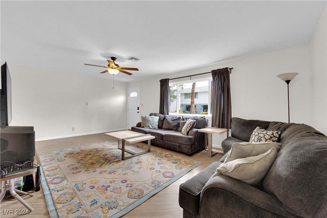 658 Greenbriar Townhouse Way 0
