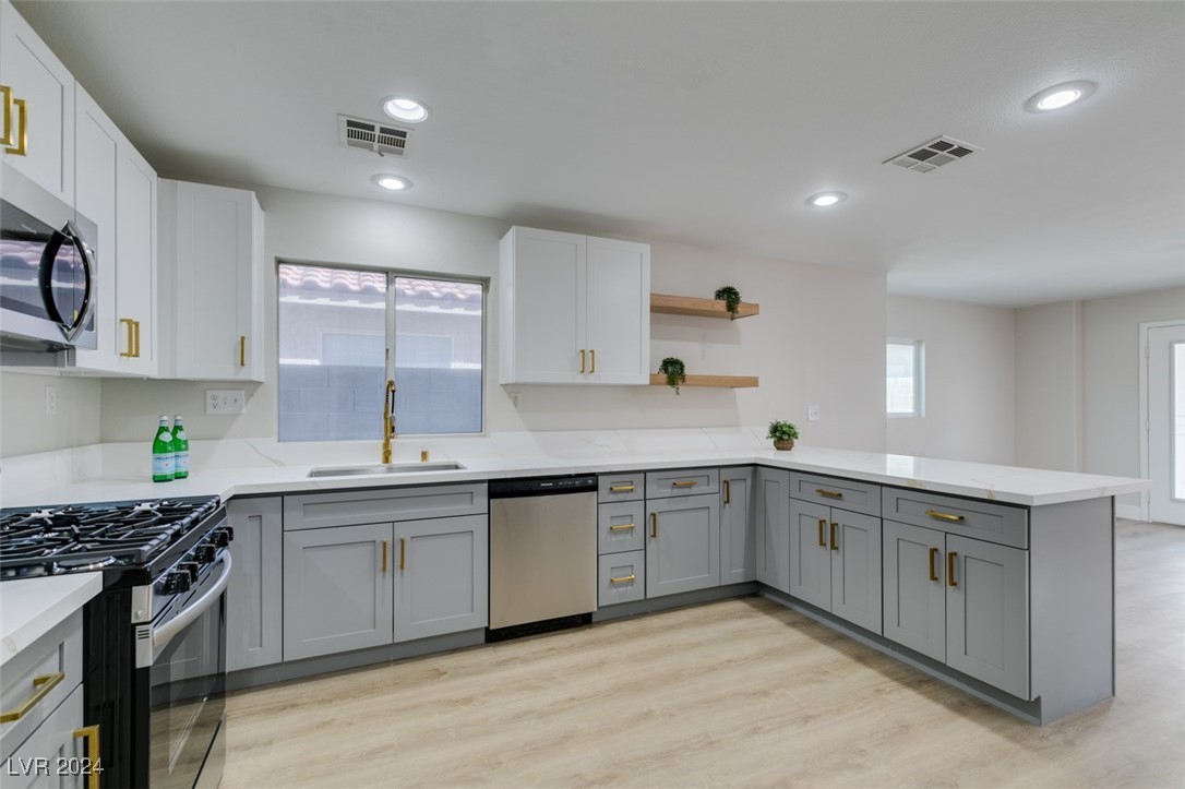 5822 Springmist Street