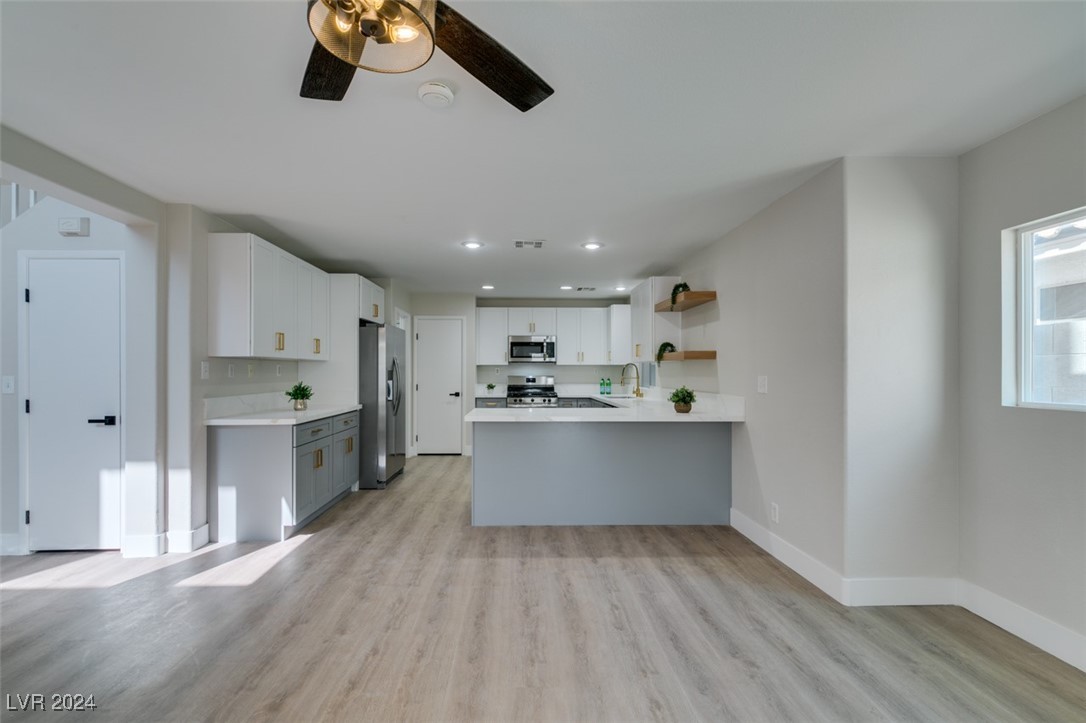 5822 Springmist Street