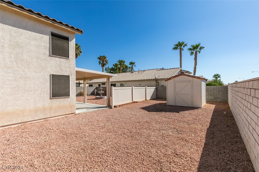 5822 Springmist Street