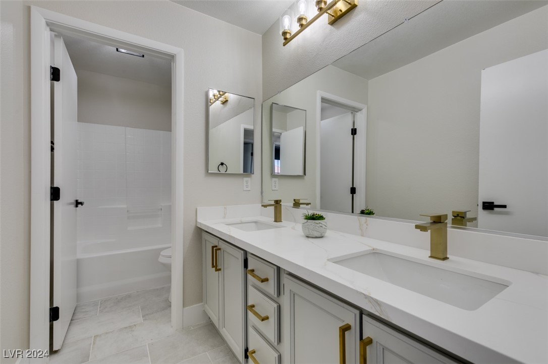 5822 Springmist Street