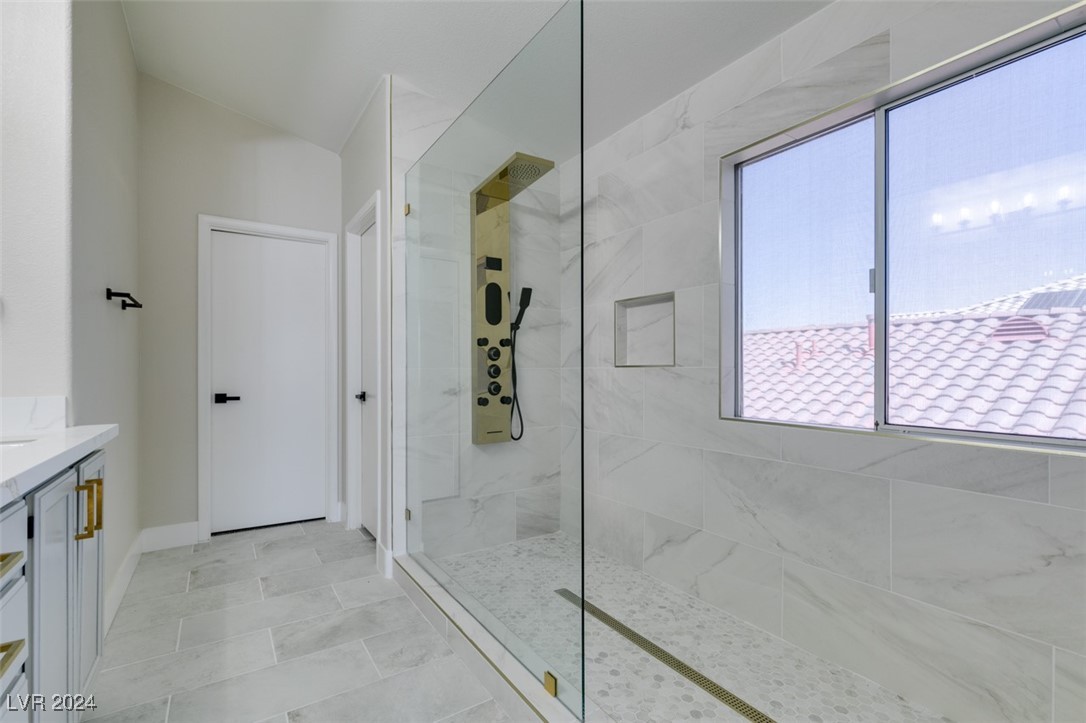 5822 Springmist Street