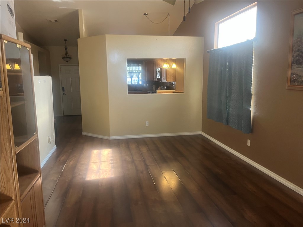 1833 Crystal Chimes Drive