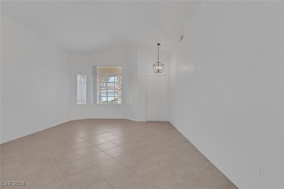 9586 Collinsleap Court