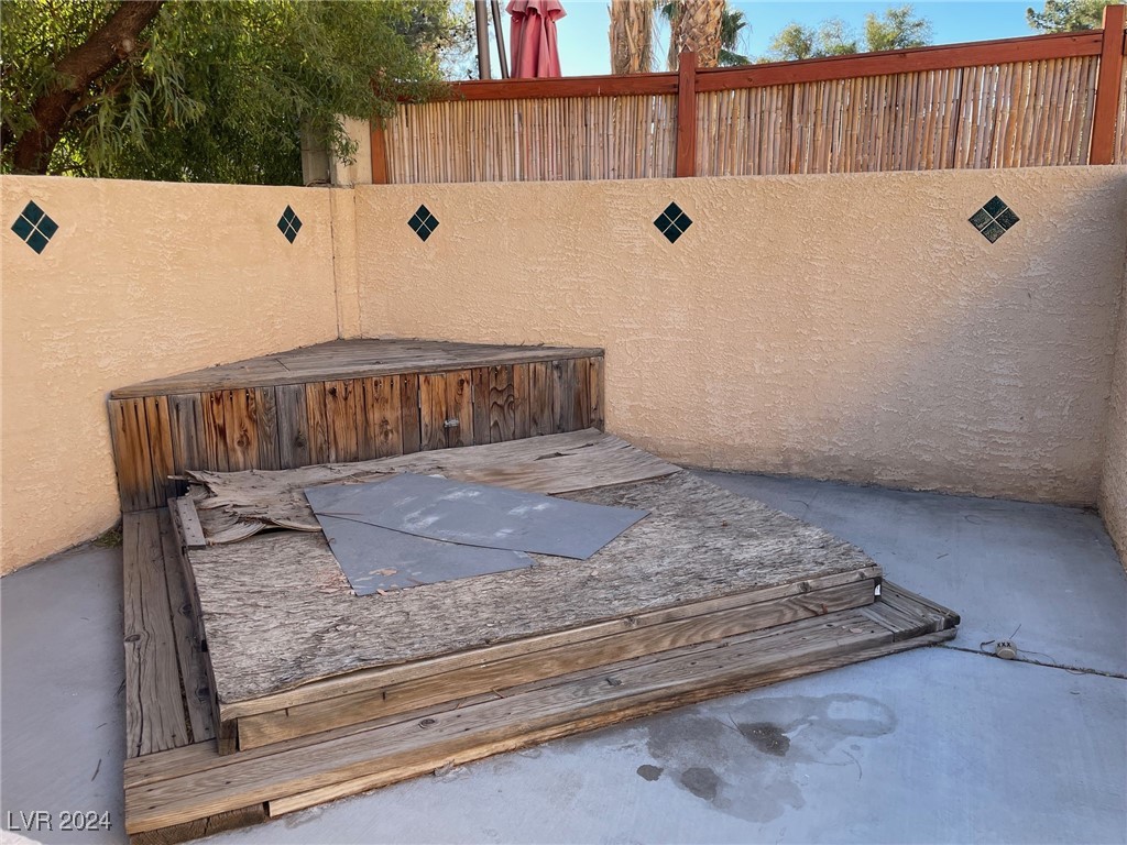 9586 Collinsleap Court