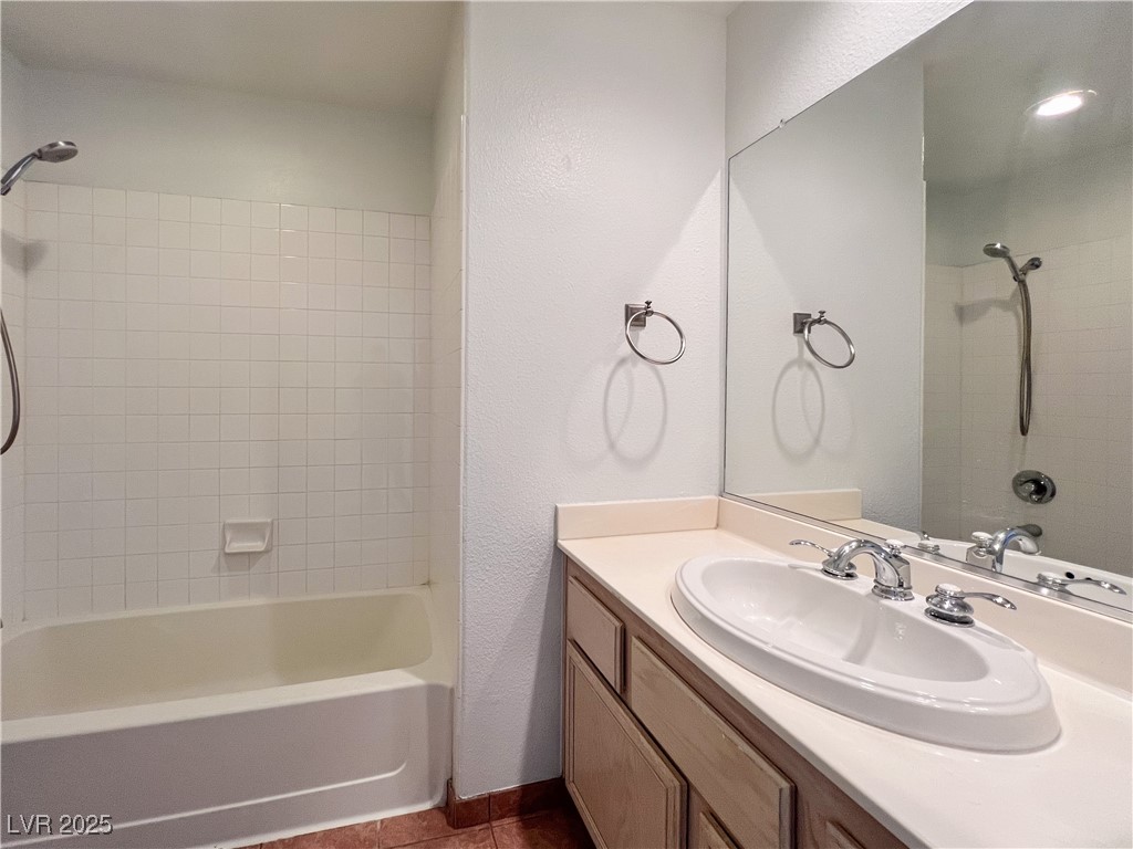 5481 Overland Express Street