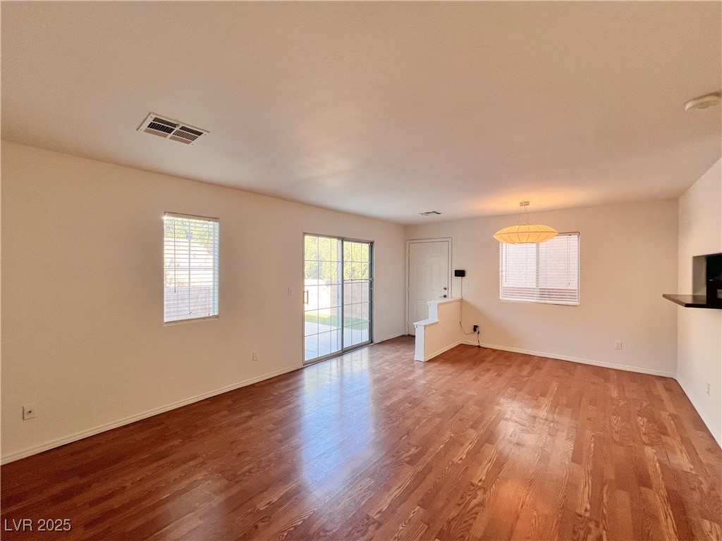 5481 Overland Express Street