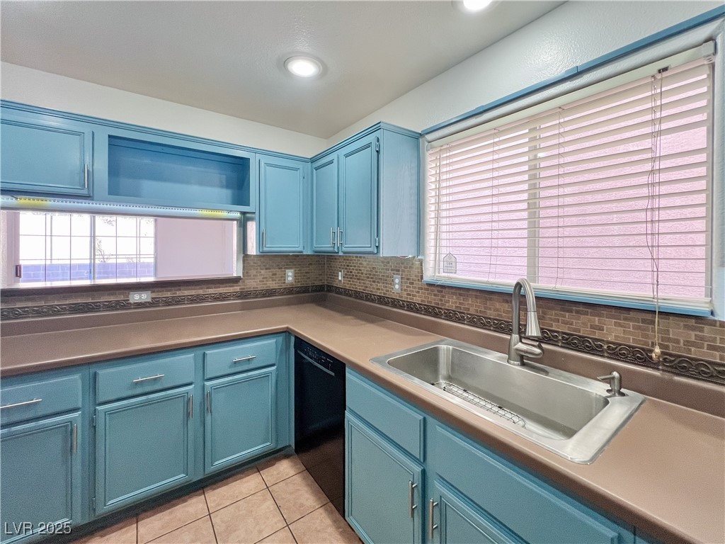 5481 Overland Express Street