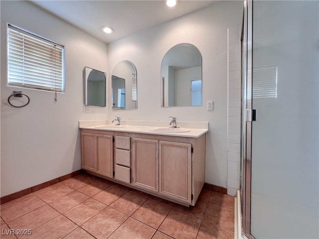 5481 Overland Express Street