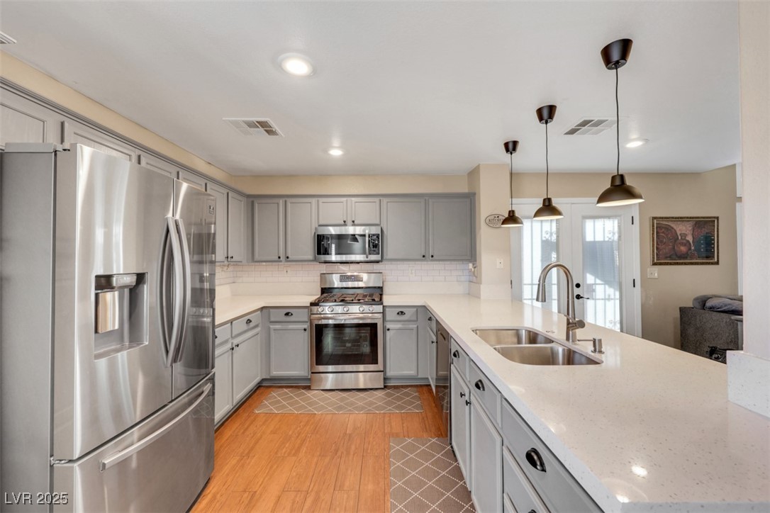 2737 Sunrise Day Court