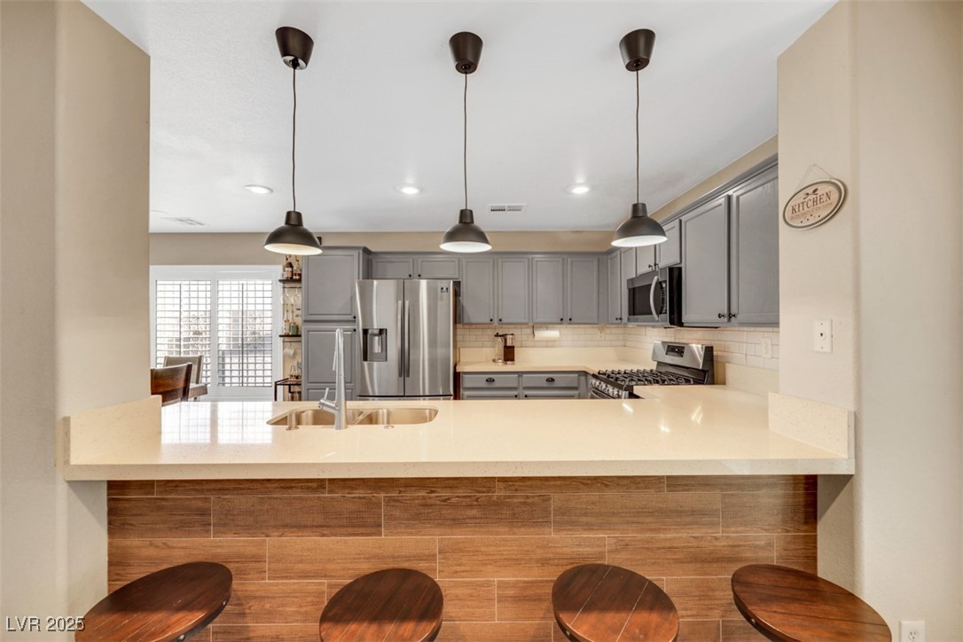 2737 Sunrise Day Court