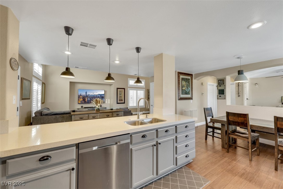 2737 Sunrise Day Court