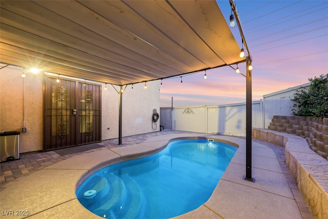 2737 Sunrise Day Court