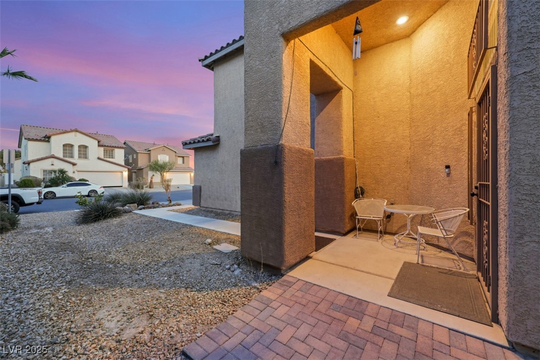 2737 Sunrise Day Court